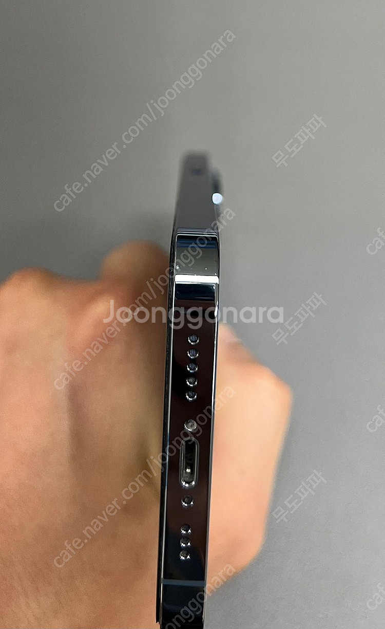 아이폰 13 Pro 시에라블루 256GB 판매합니다.--9