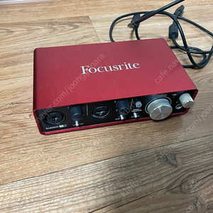 Focusrite 2i2 오디오인터페이스