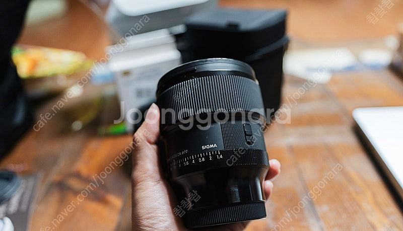 시그마 85mm F1.4 DG DN Art (소니 FE...--5