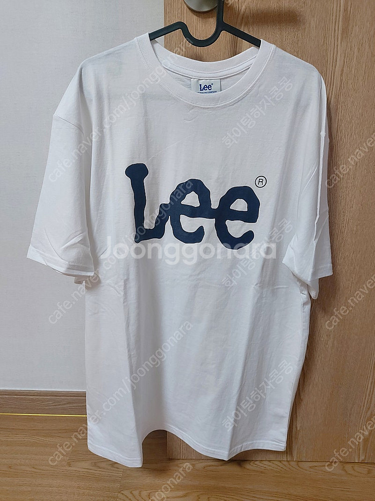 Lee티셔츠 화이트색상...xl사이즈...새상품...1...--1