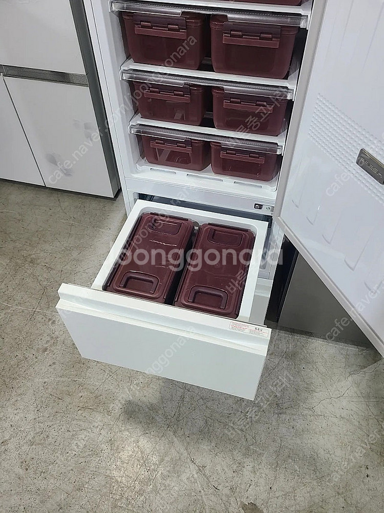 <무료, 배송설치> 중고김치냉장고 딤채 330리터 스탠...--2