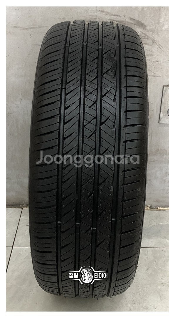 중고타이어 한국타이어 라우펜 S FIT AS 215/5...--0