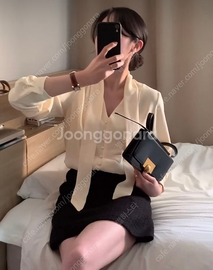 보테가베네타 론드백 블랙 미니--9