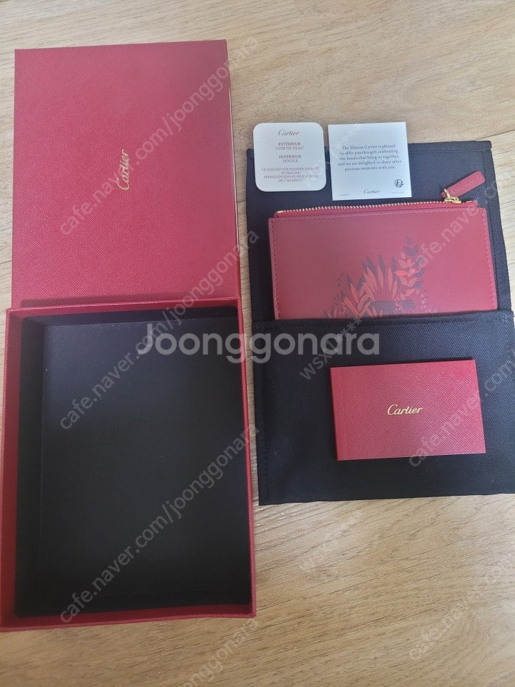 정품 까르띠에 카드지갑 지퍼형 판매합니다.--3