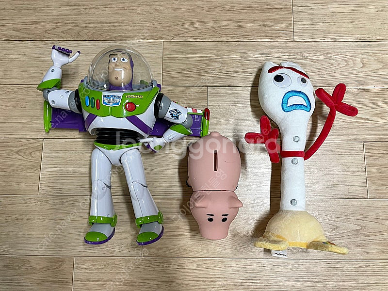 토이스토리, 짱구, 슈퍼 마리오, 디즈니 프린세스 굿즈...--0