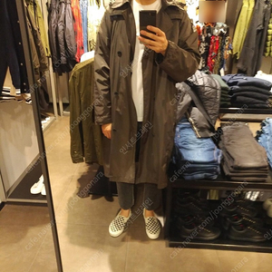 자라 / 나일론 후드 트렌치코트 / L
