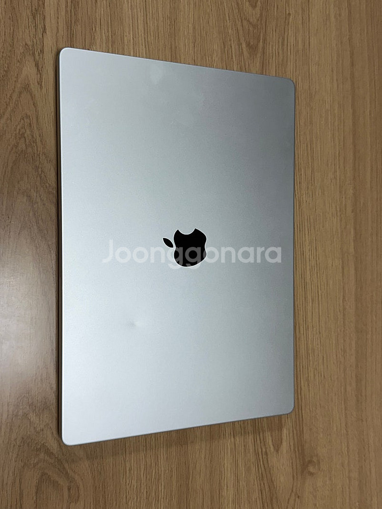 맥북 프로 M3 16인치 실버 18GB 512GB 팝니...--0