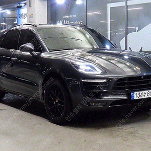 포르쉐 중고 포르쉐 마칸 중고 회색 2018년식 41,074km 가솔린 3.0 GTS 중고차카페