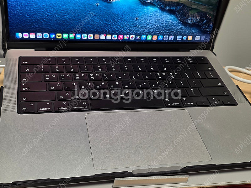 수원 맥북 프로 14인치 M3 Max 1TB / 36G...--4