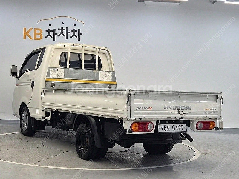 중고트럭 매매 중고화물차매매 흰색 2019년식 1.0톤...--3