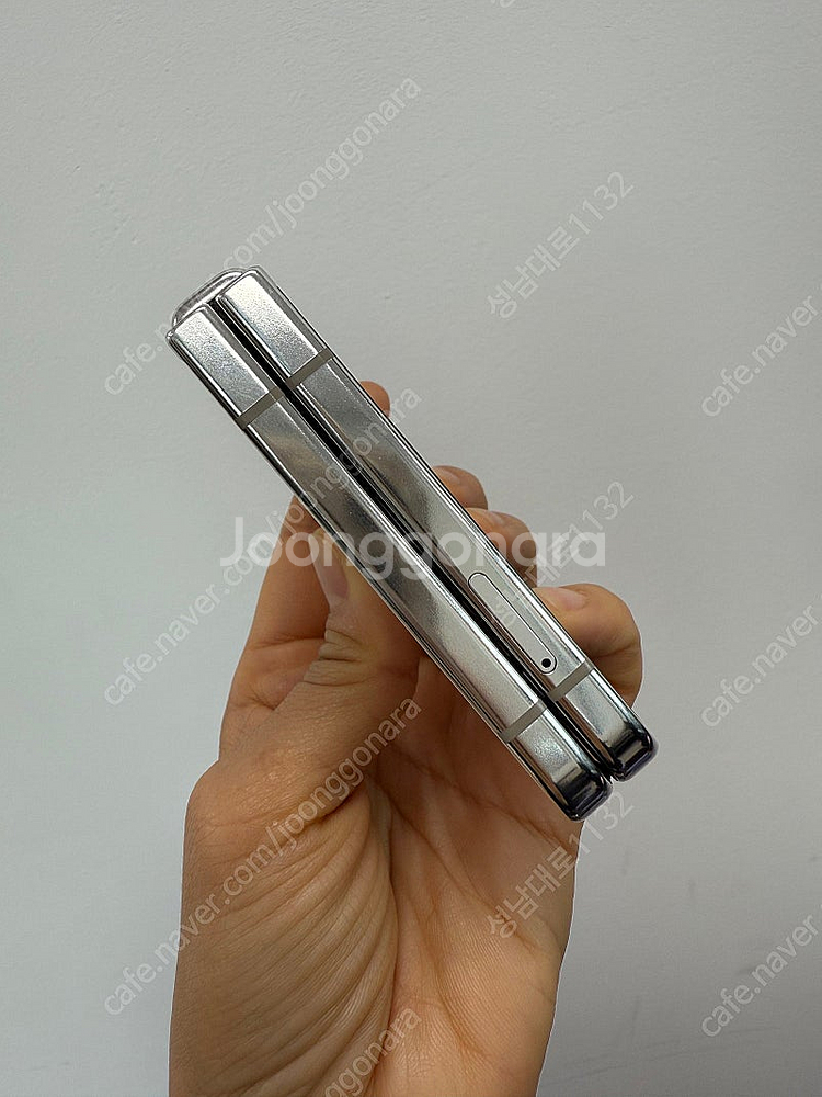 F731 갤럭시 Z플립5 화이트 512기가 35만 판매...--3