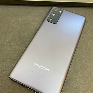 갤럭시S20FE 네이비 128GB 무잔상 상태좋은 중고15만팝니다