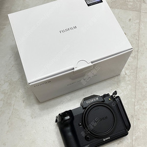 후지 gfx 100s, gf 45mm f2.8 r wr 렌즈 판매합니다.