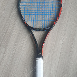 요넥스 VCORE Duel G 97 330g 테니스라켓 2자루 판매합니다