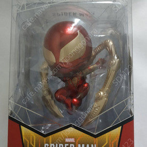 핫토이 COSB624 스파이더맨 Iron Spider Armor Suit Bobble-Head 미개봉 팝니다.