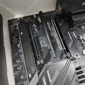 [신림 대학동/직거래 or 택배거래]b760m(23년10월제조) 박격포/ b760 토마호크(23년11월제조)