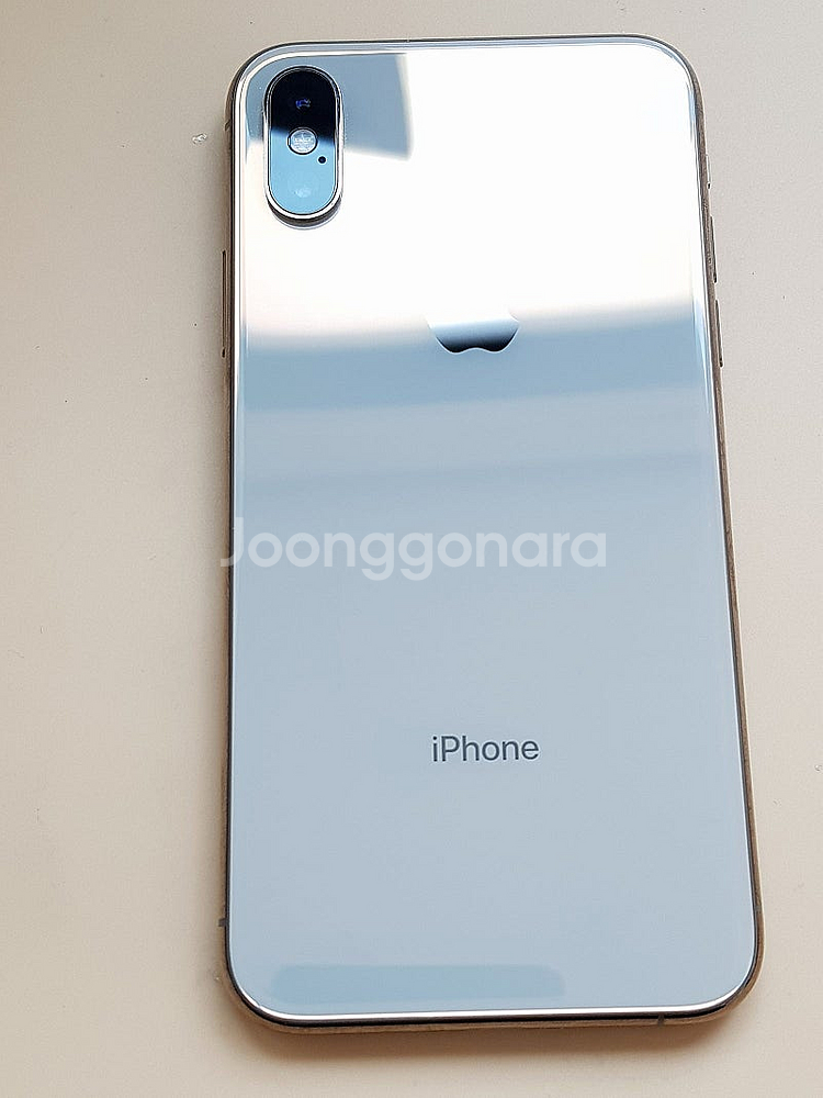 아이폰XS 256G 골드(A2097) 깨끗한 무잔상 25만원--1