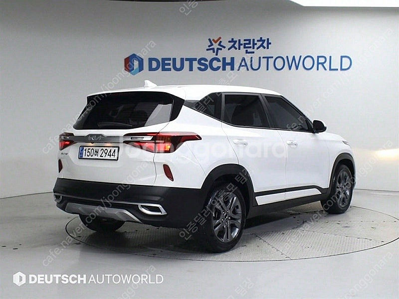 셀토스 중고 셀토스 소형SUV 중고 흰색 2022년식 ...--3