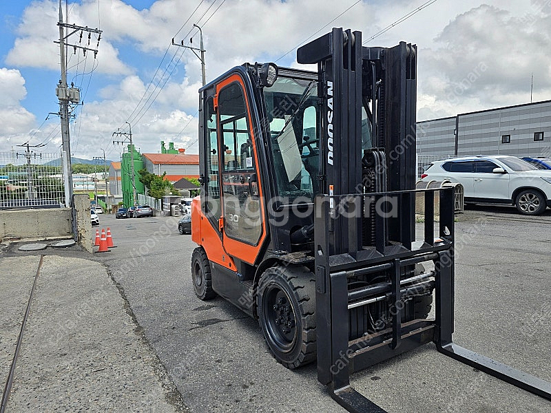 3톤 중고지게차 매물 떴다! 두산 D30S-7 자동발·...--7