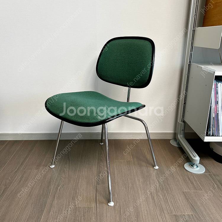 빈티지 허먼밀러 임스체어 (DCMU Chair)--1