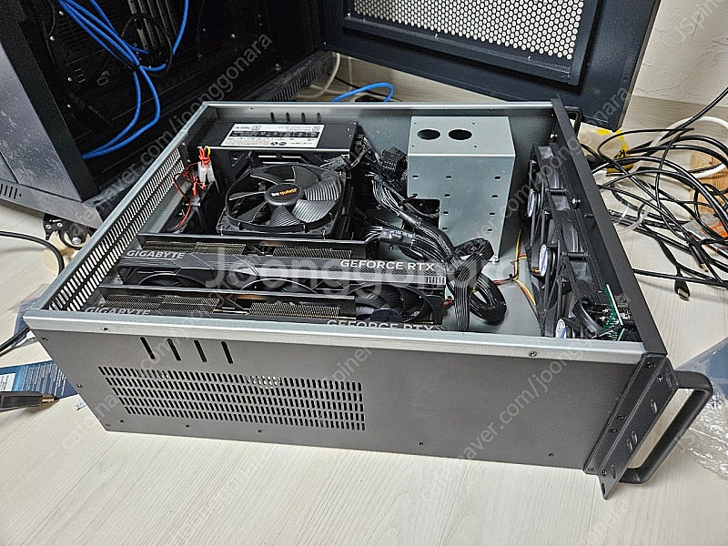 AI GPU 서버 팝니다. 4090 2WAY--1
