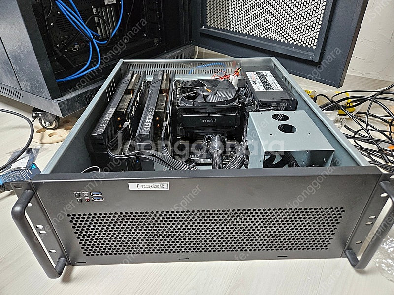 AI GPU 서버 팝니다. 4090 2WAY--2