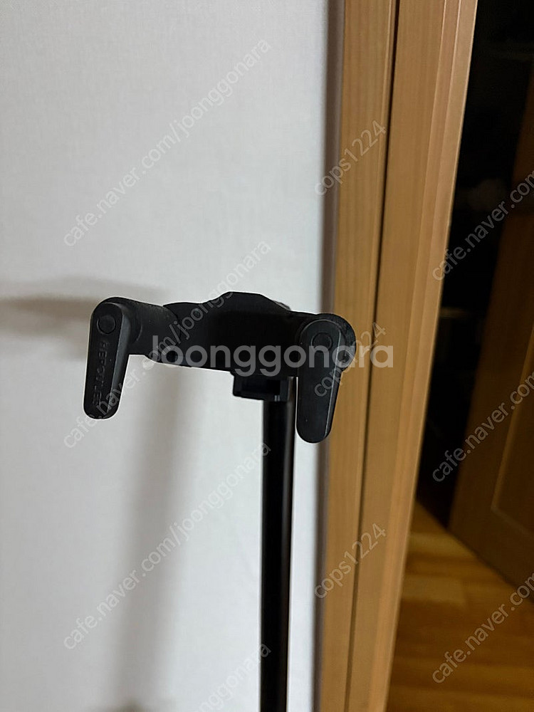 기타거치대 판매합니다--1