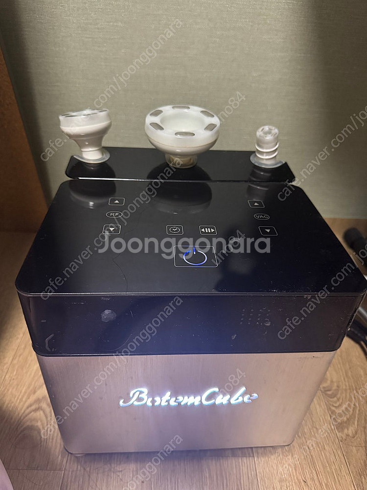 보탬 큐브 프로페셔널 고주파기기 팝니다--0