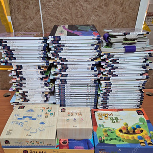 프뢰벨)토탈시스템 024~045 팔아요~(전210권,교구4종,특급수준,택포188,000원)