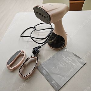 다피오 핸디 스팀다리미 DPO-01PK 택포 만5천원에 팝니다