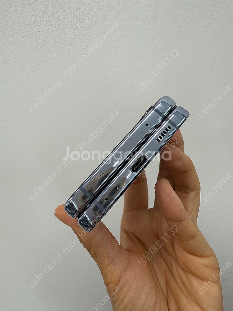 F721 갤럭시 Z플립4 블루 256기가 21만 판매합...--2