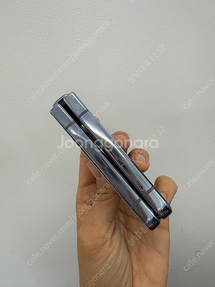 F721 갤럭시 Z플립4 블루 256기가 21만 판매합...--3