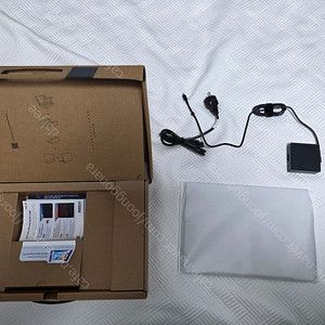 ASUS VIVOBOOK S (M5406WA-QD165 / RYZEN AI 9)