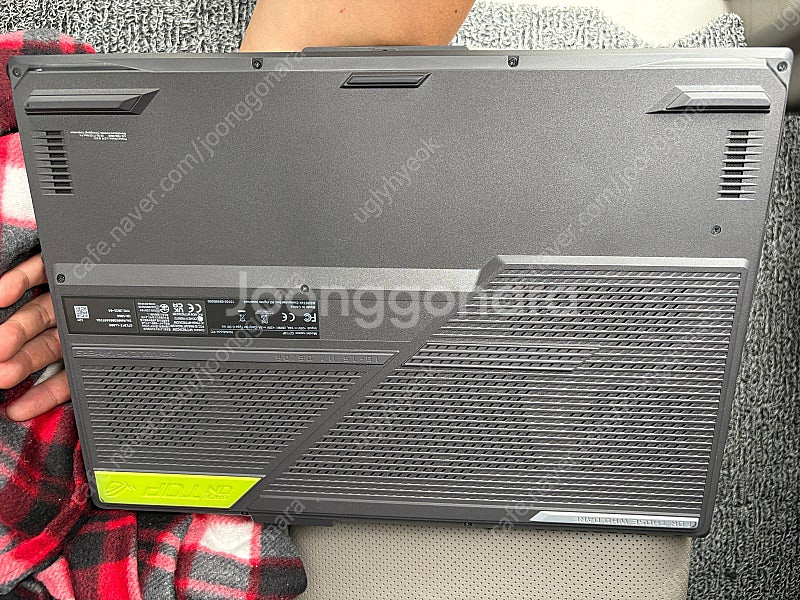 ASUS 17인치 라이젠9 7945HX 4070 32G...--2