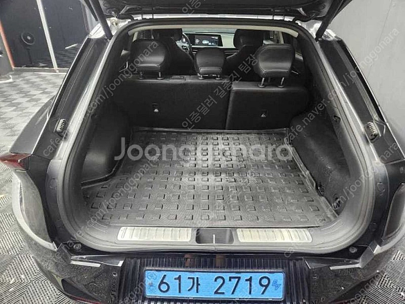 EV6 중고 EV6 중고차 회색 2022년식 롱레인지 어스 실매물중고차--6