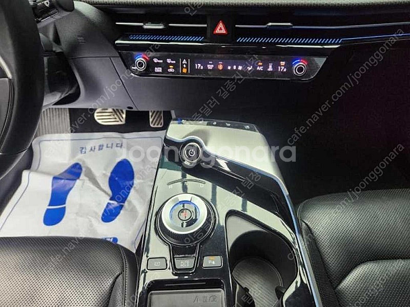 EV6 중고 EV6 중고차 회색 2022년식 롱레인지 어스 실매물중고차--8