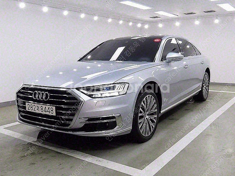 74,131 km 아우디 A8 중고 21년식 60 TF...--7