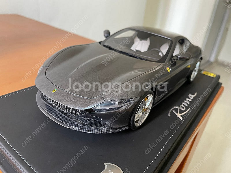 1:18 bbr 페라리 로마 판매합니다~--1