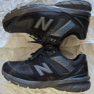 뉴발란스 990 V5 트리플블랙 Made in USA [265 2E Wide size]