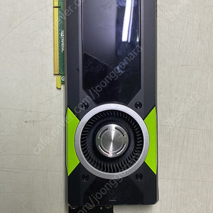 Quadro 그래픽 M5000, P5000 판매합니다