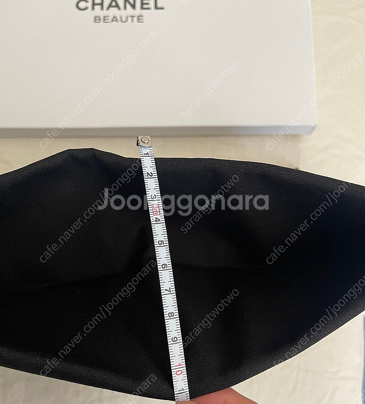 (새제품)샤넬 블랙 클러치형 파우치--3