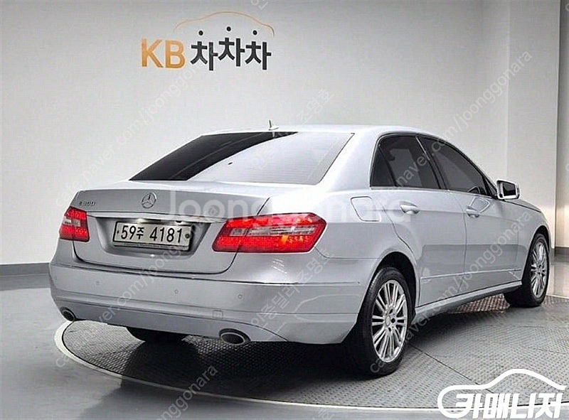 [벤츠]E-클래스 W212 E300 엘레강스 (5인승)...--4