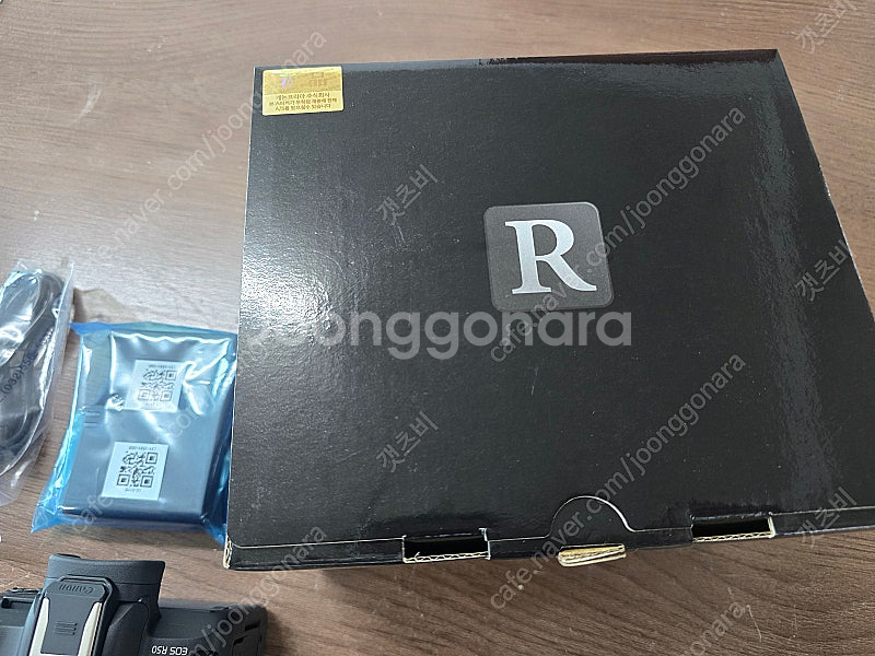 캐논 EOS R50 BODY ONLY (렌즈 없습니다)--2
