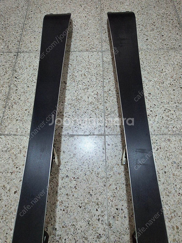 살로몬 여성 중급자용 스키 154cm 판매합니다.--4