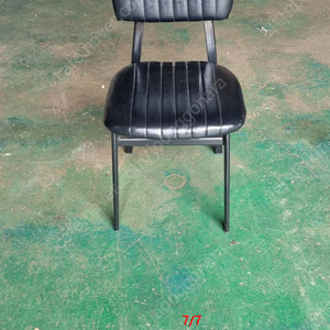 업소용 식당 비품 리퍼 스크래치 저렴한 의자 금액은 사진참고