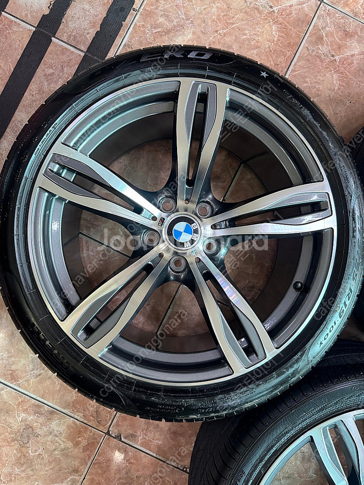 BMW m5 스타일 19인치 휠타이어 팝니다(520d,...--4