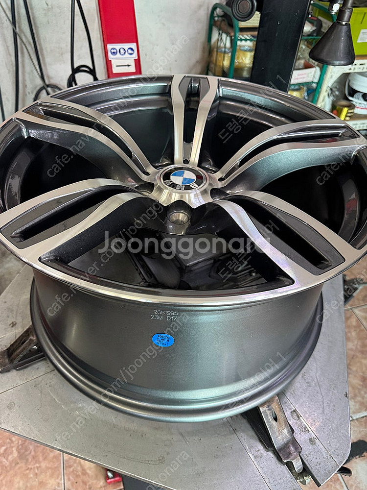 BMW m5 스타일 19인치 휠타이어 팝니다(520d,...--6