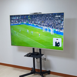 스마트라 65인치 IPS패널 UHD TV 백라이트 수리 필요한 제품 (UHD-65F)