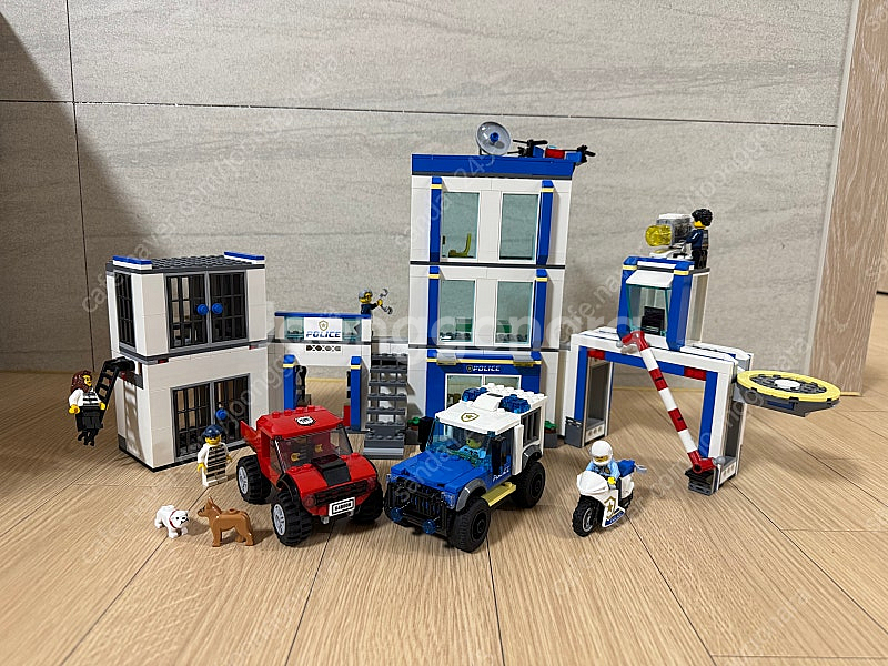 판매 60246 레고시티 경찰서 58,000--0