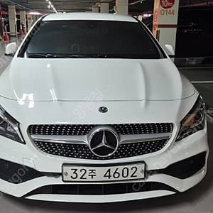 벤츠cla 클래스 c117 cla220 후기형(184마력) 18년식